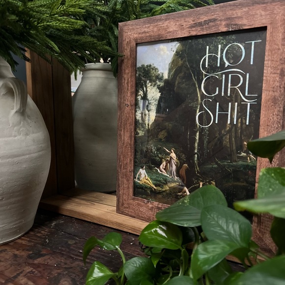 Meet your Posher, Tracy - Picture 2 of 5